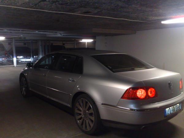 Ovo je moj auto Phaeton V8 2004 335ks